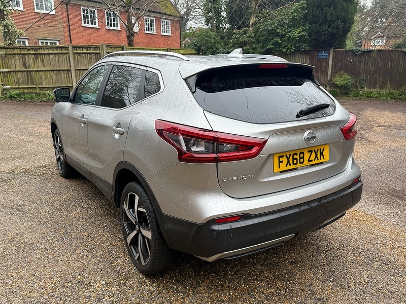 Nissan Qashqai 1.2 DIG-T Tekna SUV 5dr Petrol Manual Euro 6 (s/s) (115 ps) - U10003887