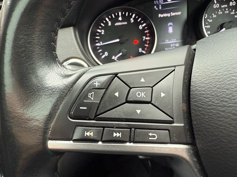 Nissan Qashqai 1.2 DIG-T Tekna SUV 5dr Petrol Manual Euro 6 (s/s) (115 ps) - U10003887