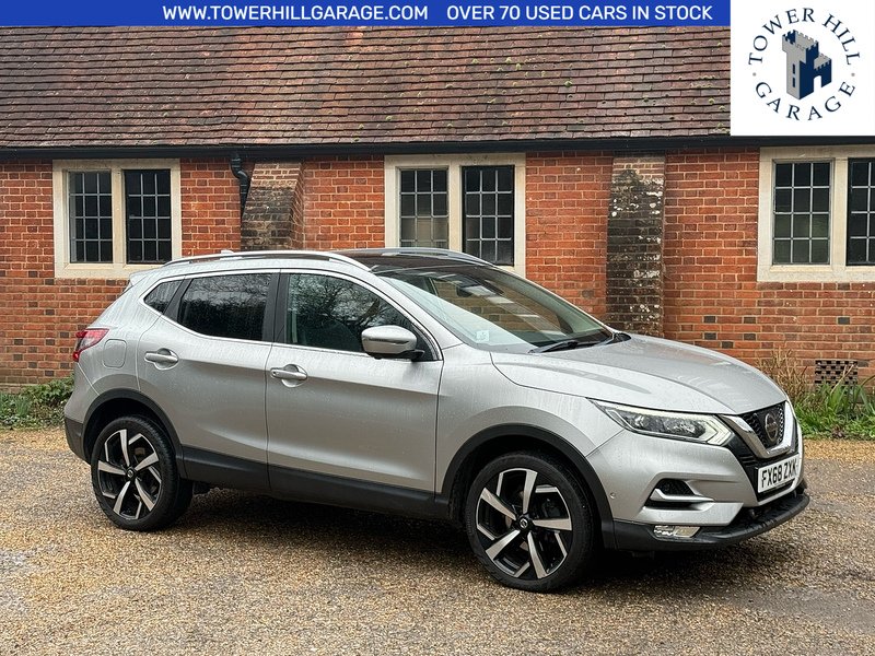 Nissan Qashqai 1.2 DIG-T Tekna SUV 5dr Petrol Manual Euro 6 (s/s) (115 ps) - U10003887