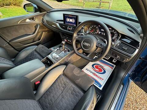 Audi RS6 Avant 4.0 TFSI V8 Performance Estate 5dr Petrol Tiptronic quattro Euro 6 (s/s) (605 ps) - U10003888