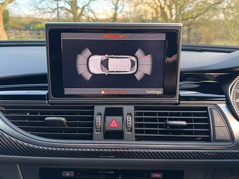 Audi RS6 Avant 4.0 TFSI V8 Performance Estate 5dr Petrol Tiptronic quattro Euro 6 (s/s) (605 ps) - U10003888