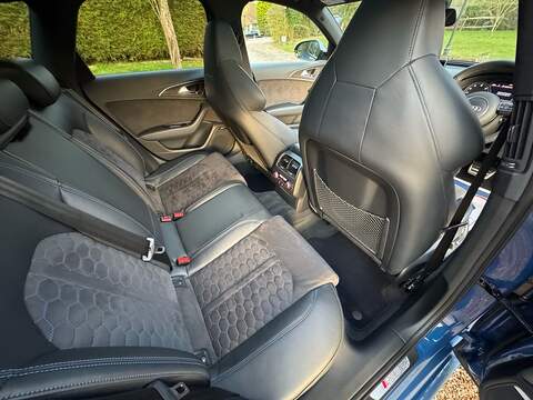 Audi RS6 Avant 4.0 TFSI V8 Performance Estate 5dr Petrol Tiptronic quattro Euro 6 (s/s) (605 ps) - U10003888