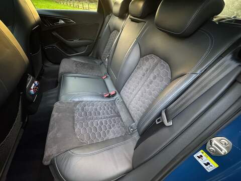 Audi RS6 Avant 4.0 TFSI V8 Performance Estate 5dr Petrol Tiptronic quattro Euro 6 (s/s) (605 ps) - U10003888