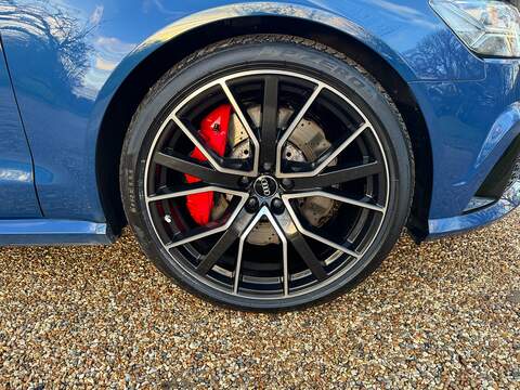 Audi RS6 Avant 4.0 TFSI V8 Performance Estate 5dr Petrol Tiptronic quattro Euro 6 (s/s) (605 ps) - U10003888