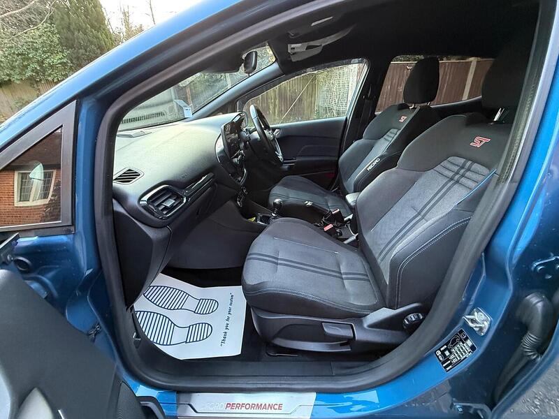 Ford Fiesta 1.5T EcoBoost ST-2 Hatchback 5dr Petrol Manual Euro 6 (200 ps) - U10003889