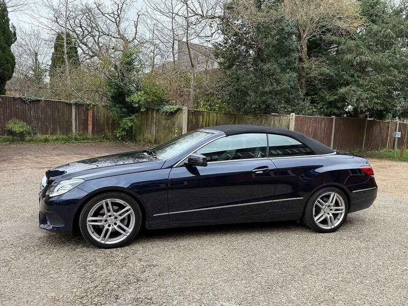 Mercedes-Benz E Class 2.1 E220 CDI SE Cabriolet 2dr Diesel G-Tronic+ Euro 5 (s/s) (170 ps) - U10003890