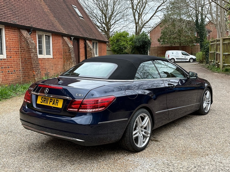 Mercedes-Benz E Class 2.1 E220 CDI SE Cabriolet 2dr Diesel G-Tronic+ Euro 5 (s/s) (170 ps) - U10003890