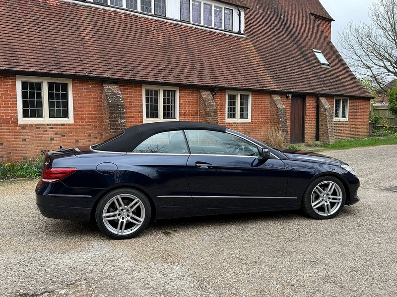 Mercedes-Benz E Class 2.1 E220 CDI SE Cabriolet 2dr Diesel G-Tronic+ Euro 5 (s/s) (170 ps) - U10003890
