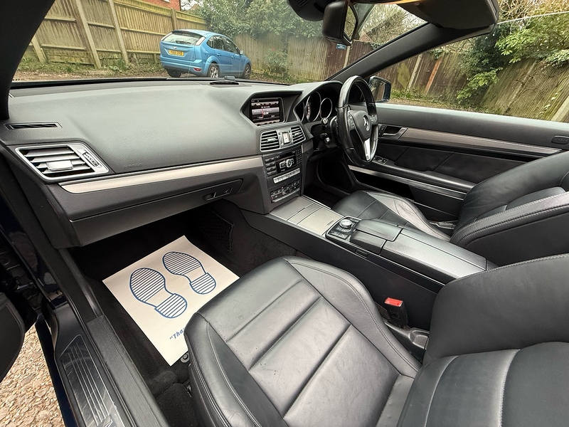 Mercedes-Benz E Class 2.1 E220 CDI SE Cabriolet 2dr Diesel G-Tronic+ Euro 5 (s/s) (170 ps) - U10003890