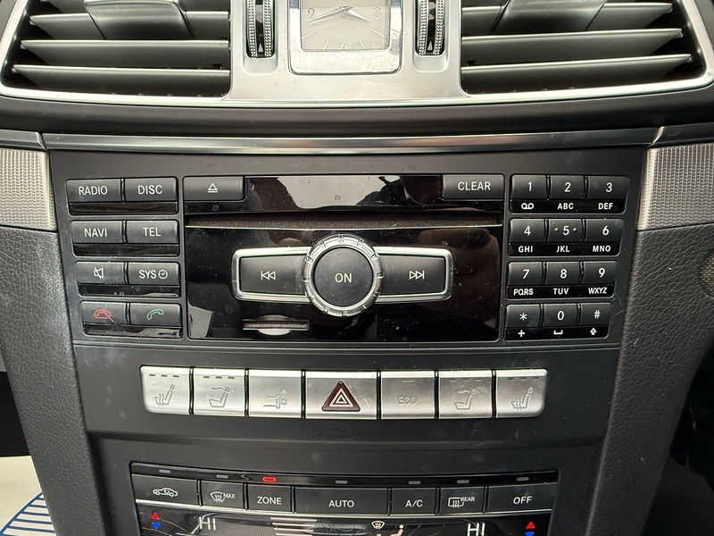 Mercedes-Benz E Class 2.1 E220 CDI SE Cabriolet 2dr Diesel G-Tronic+ Euro 5 (s/s) (170 ps) - U10003890