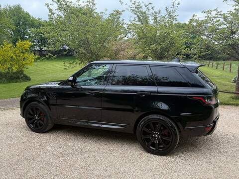 Land Rover Range Rover Sport 2.0 P400e 13.1kWh HSE Dynamic Black SUV 5dr Petrol Plug-in Hybrid Auto 4WD Euro 6 (s/s) (404 ps) - U10003893