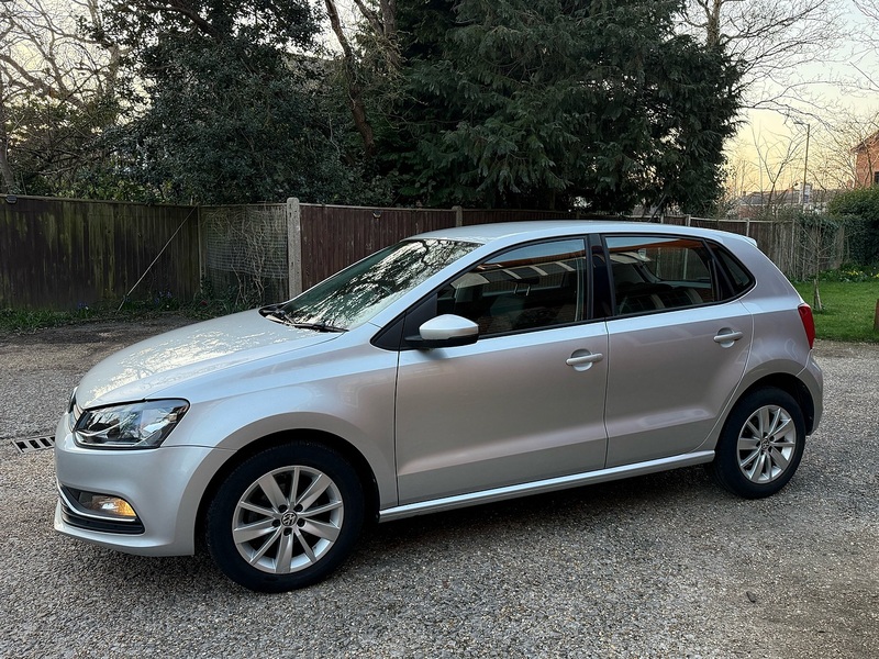 Volkswagen Polo 1.2 TSI BlueMotion Tech SE Hatchback 5dr Petrol Manual Euro 6 (s/s) (90 ps) - U10003895