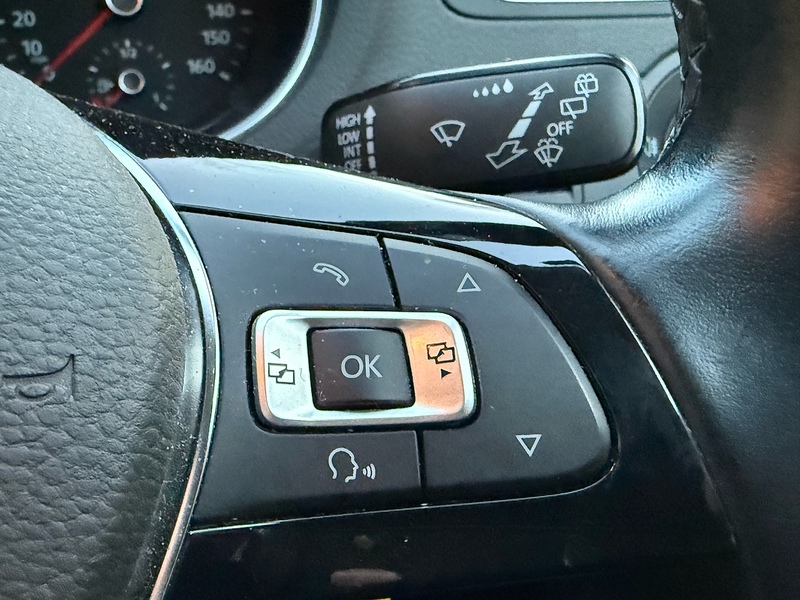 Volkswagen Polo 1.2 TSI BlueMotion Tech SE Hatchback 5dr Petrol Manual Euro 6 (s/s) (90 ps) - U10003895