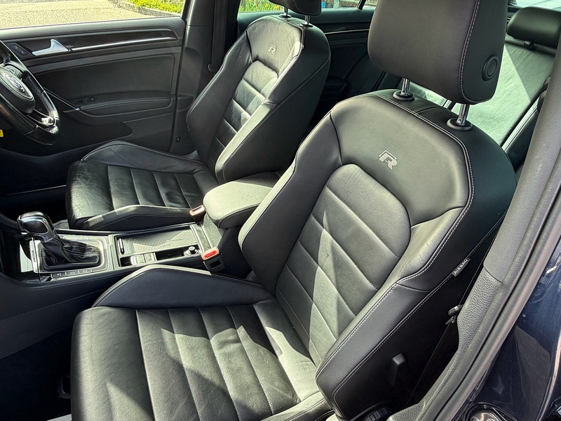 Volkswagen Golf 2.0 TSI BlueMotion Tech R Hatchback 5dr Petrol DSG 4Motion Euro 6 (s/s) (300 ps) - U10003897