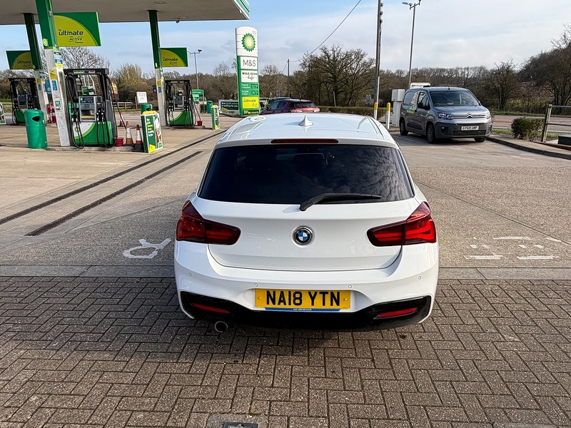 BMW 1 Series 1.5 118i M Sport Shadow Edition Hatchback 3dr Petrol Manual Euro 6 (s/s) (136 ps) - U10003898