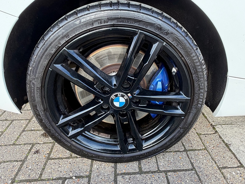 BMW 1 Series 1.5 118i M Sport Shadow Edition Hatchback 3dr Petrol Manual Euro 6 (s/s) (136 ps) - U10003898