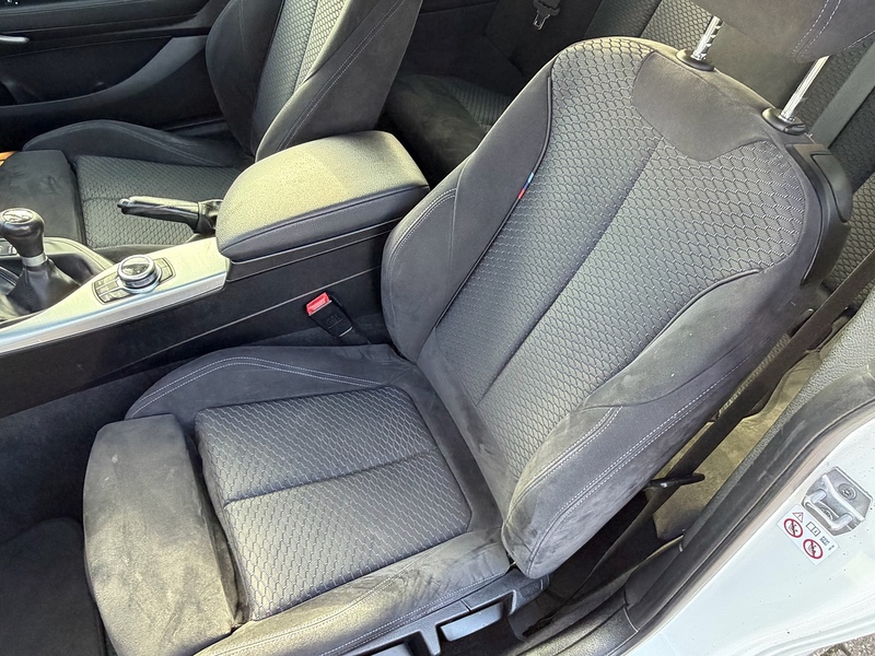 BMW 1 Series 1.5 118i M Sport Shadow Edition Hatchback 3dr Petrol Manual Euro 6 (s/s) (136 ps) - U10003898