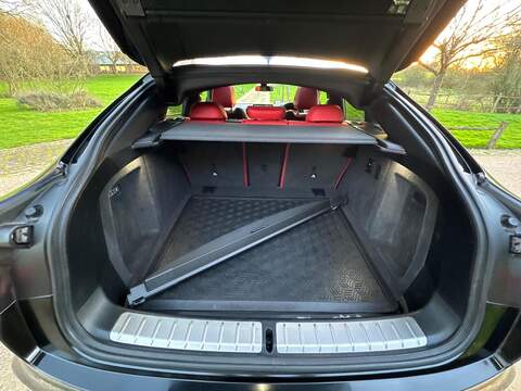 BMW X4 3.0 M40d SUV 5dr Diesel Auto xDrive Euro 6 (s/s) (326 ps) - U10003899