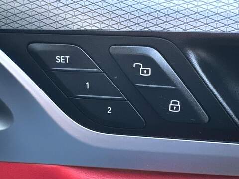 BMW X4 3.0 M40d SUV 5dr Diesel Auto xDrive Euro 6 (s/s) (326 ps) - U10003899