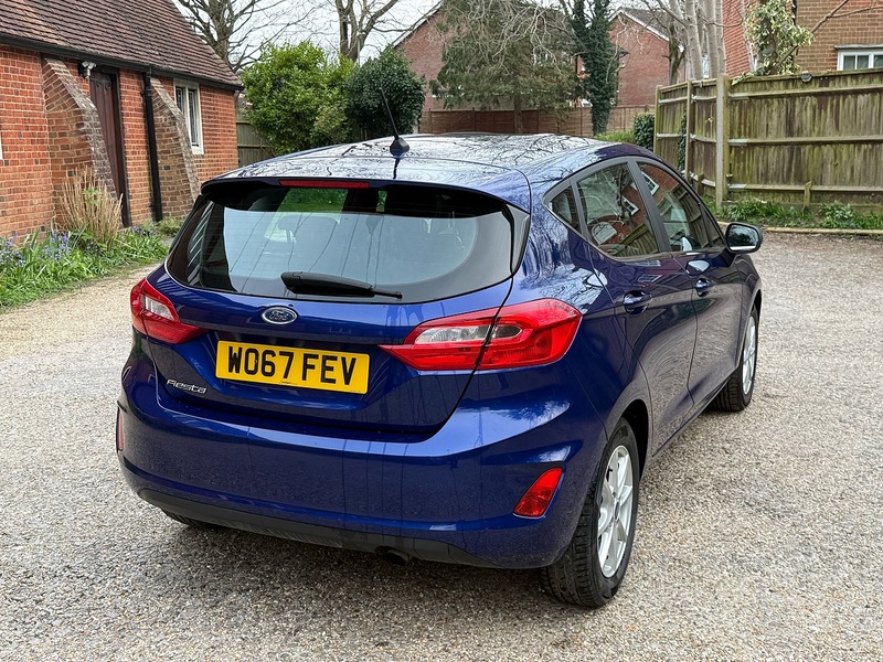 Ford Fiesta 1.1 Ti-VCT Zetec Hatchback 5dr Petrol Manual Euro 6 (s/s) (85 ps) - U10003900
