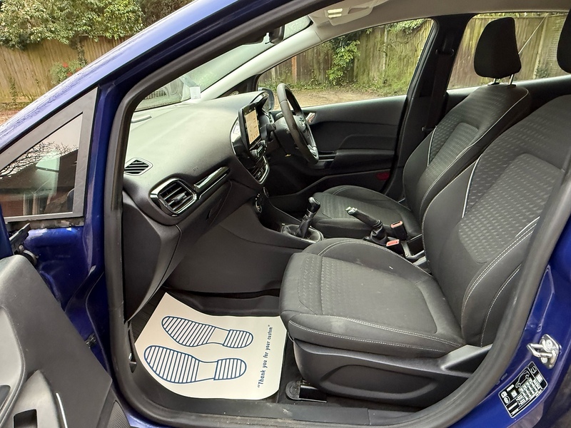 Ford Fiesta 1.1 Ti-VCT Zetec Hatchback 5dr Petrol Manual Euro 6 (s/s) (85 ps) - U10003900