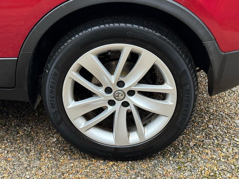 Vauxhall Mokka X 1.4i Turbo Design Nav SUV 5dr Petrol Auto Euro 6 (140 ps) - U10003901