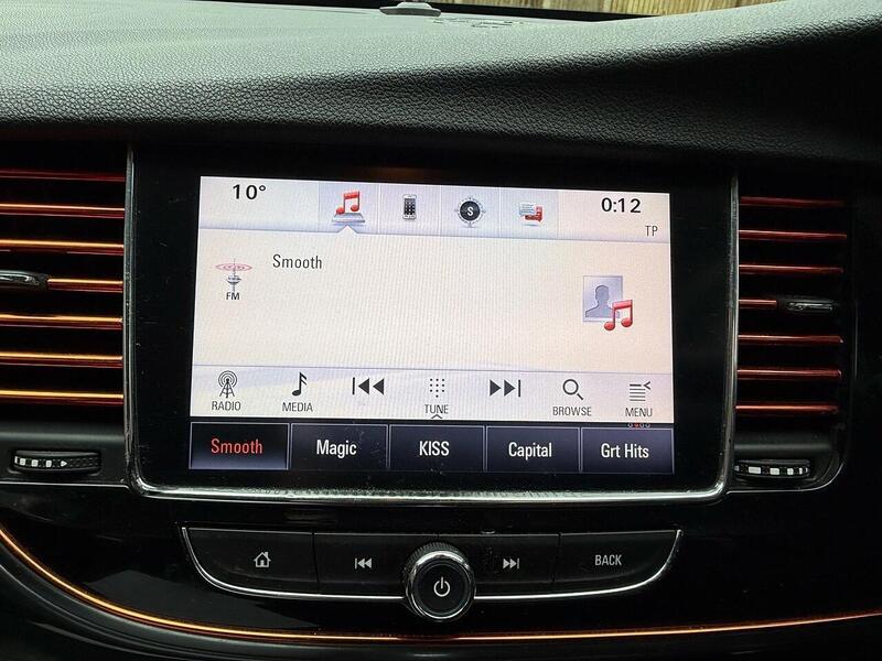 Vauxhall Mokka X 1.4i Turbo Design Nav SUV 5dr Petrol Auto Euro 6 (140 ps) - U10003901