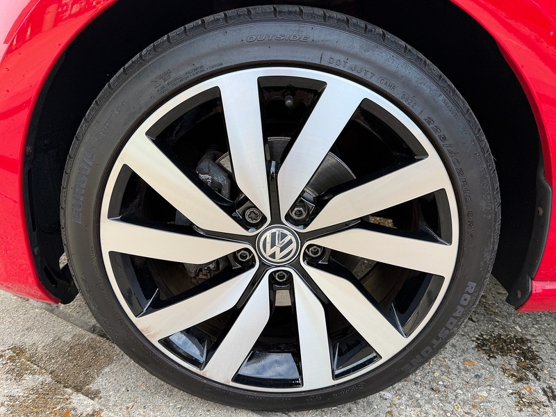 Volkswagen Golf Golf GT Edition Hatchback 1 Manual Petrol - U10003903