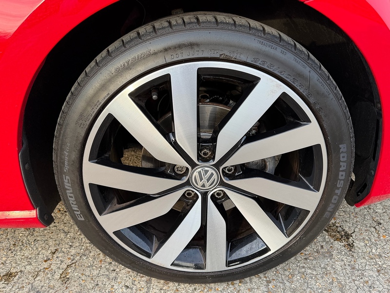 Volkswagen Golf Golf GT Edition Hatchback 1 Manual Petrol - U10003903