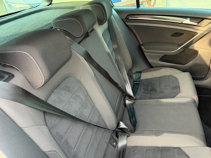 Volkswagen Golf Golf GT Edition Hatchback 1 Manual Petrol - U10003903