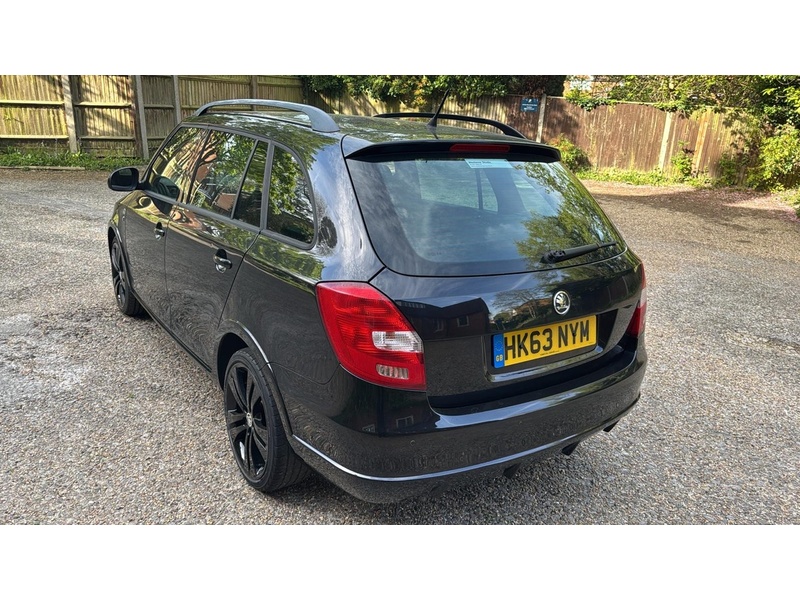 Skoda Fabia 1.6 TDI Monte Carlo Estate 5dr Diesel Manual Euro 5 (105 ps) - U10003904