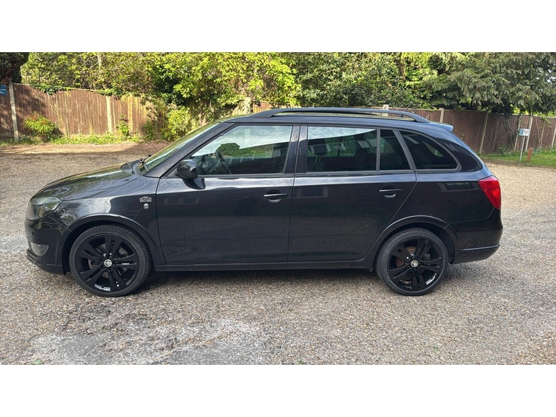 Skoda Fabia 1.6 TDI Monte Carlo Estate 5dr Diesel Manual Euro 5 (105 ps) - U10003904