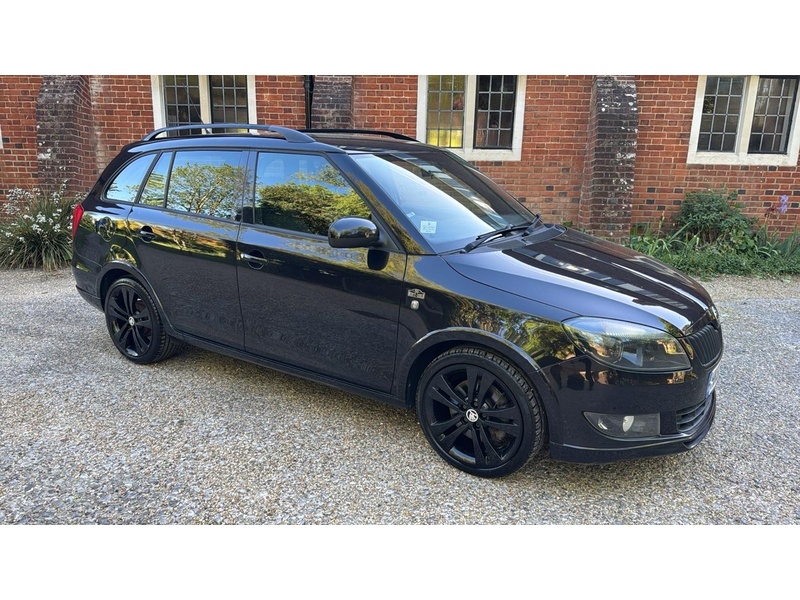 Skoda Fabia 1.6 TDI Monte Carlo Estate 5dr Diesel Manual Euro 5 (105 ps) - U10003904