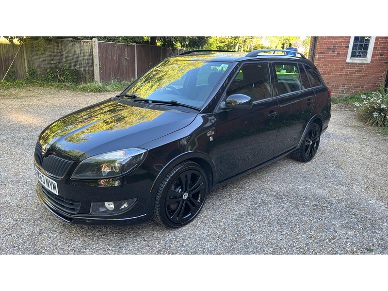Skoda Fabia 1.6 TDI Monte Carlo Estate 5dr Diesel Manual Euro 5 (105 ps) - U10003904