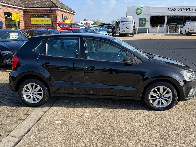 Volkswagen Polo 1.2 TSI BlueMotion Tech SE Hatchback 5dr Petrol Manual Euro 6 (s/s) (90 ps) - U10003907