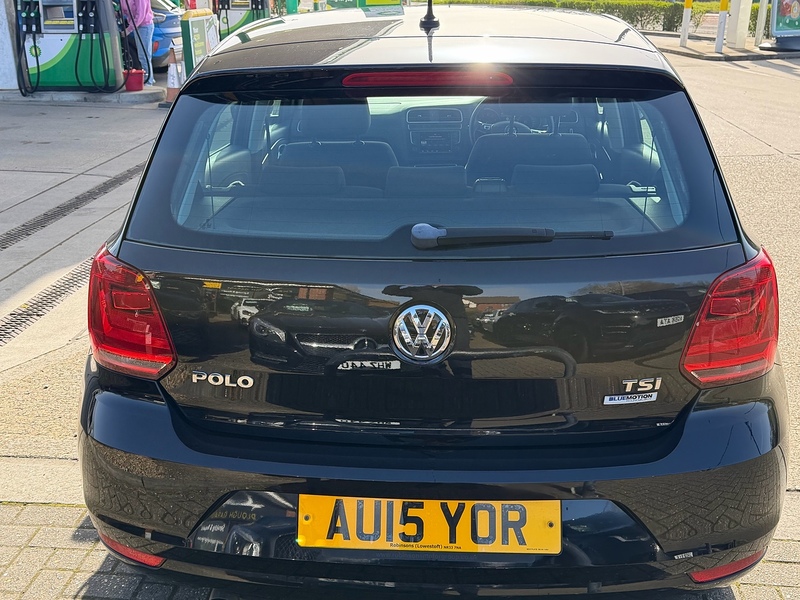 Volkswagen Polo 1.2 TSI BlueMotion Tech SE Hatchback 5dr Petrol Manual Euro 6 (s/s) (90 ps) - U10003907