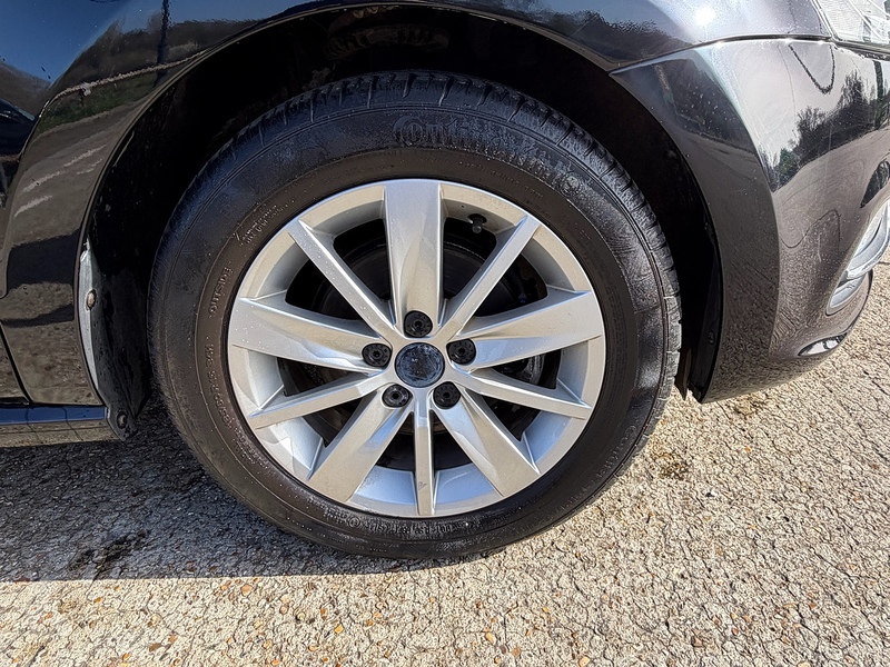 Volkswagen Polo 1.2 TSI BlueMotion Tech SE Hatchback 5dr Petrol Manual Euro 6 (s/s) (90 ps) - U10003907