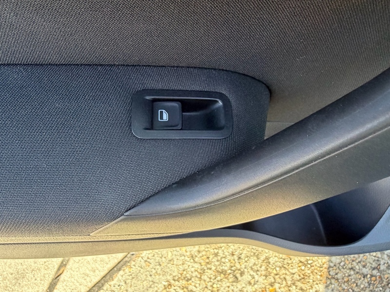 Volkswagen Polo 1.2 TSI BlueMotion Tech SE Hatchback 5dr Petrol Manual Euro 6 (s/s) (90 ps) - U10003907