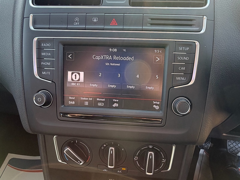 Volkswagen Polo 1.2 TSI BlueMotion Tech SE Hatchback 5dr Petrol Manual Euro 6 (s/s) (90 ps) - U10003907