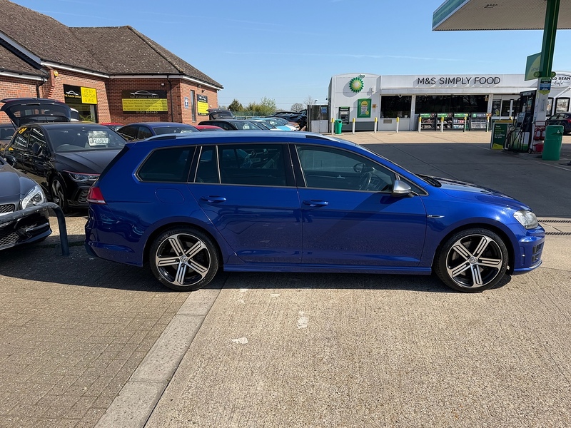 Volkswagen Golf 2.0 TSI BlueMotion Tech R Estate 5dr Petrol DSG 4MOTION Euro 6 (s/s) (300 ps) - U10003912