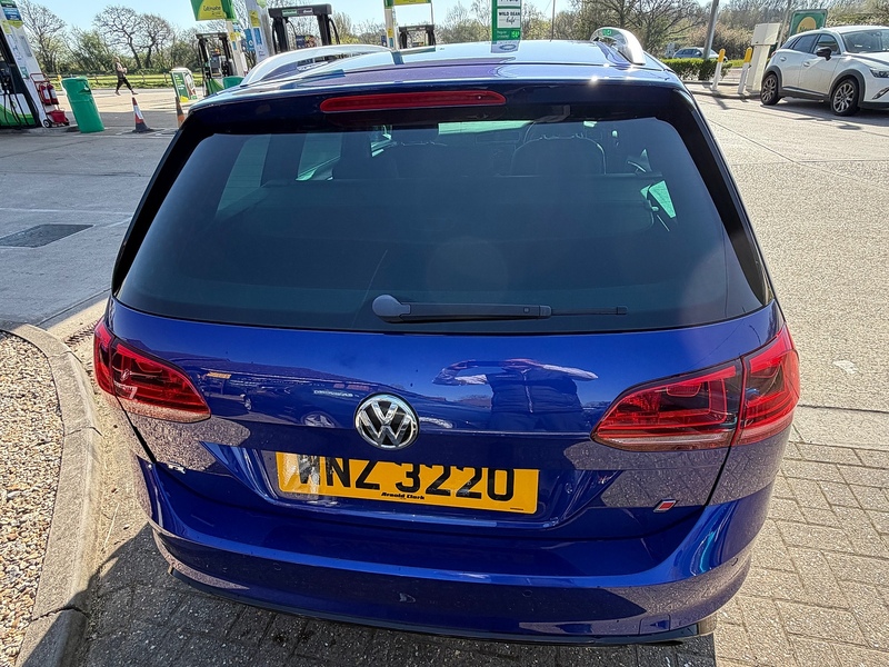 Volkswagen Golf 2.0 TSI BlueMotion Tech R Estate 5dr Petrol DSG 4MOTION Euro 6 (s/s) (300 ps) - U10003912