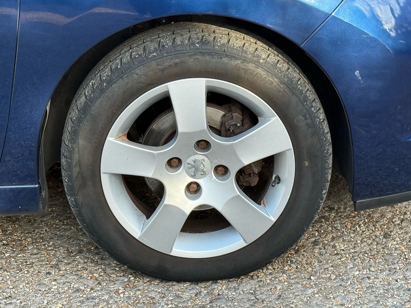 Peugeot 207 1.6 HDi Sport Hatchback 5dr Diesel Manual Euro 4 (90 ps) - U10003913