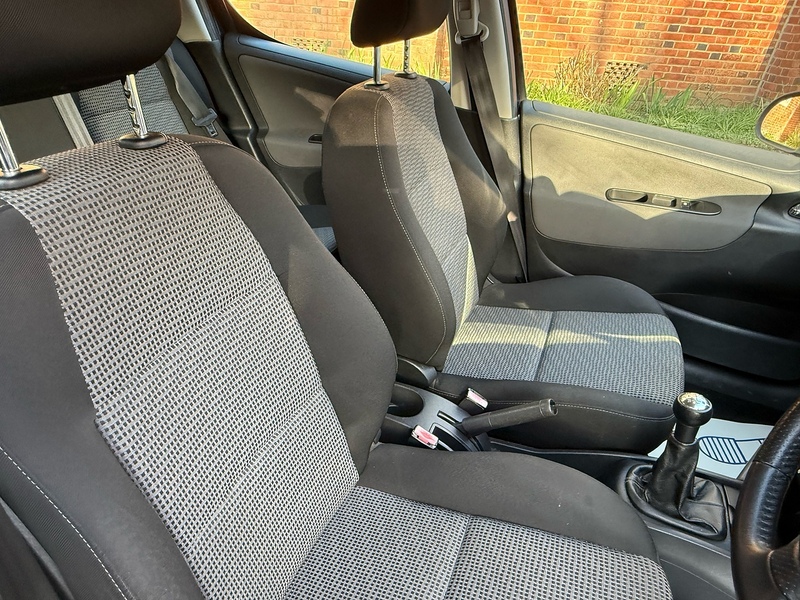 Peugeot 207 1.6 HDi Sport Hatchback 5dr Diesel Manual Euro 4 (90 ps) - U10003913