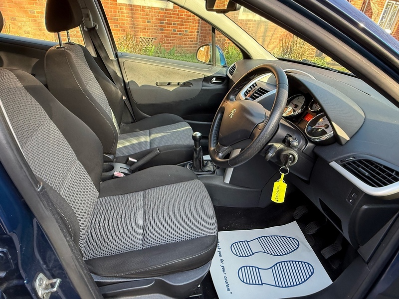 Peugeot 207 1.6 HDi Sport Hatchback 5dr Diesel Manual Euro 4 (90 ps) - U10003913