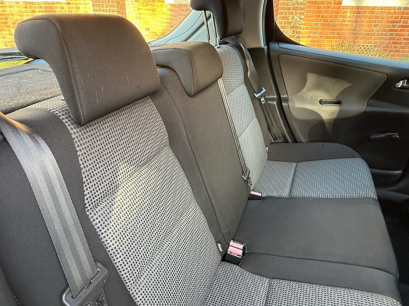 Peugeot 207 1.6 HDi Sport Hatchback 5dr Diesel Manual Euro 4 (90 ps) - U10003913