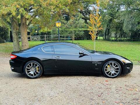 Maserati Granturismo 4.2 V8 Coupe 2dr Petrol Auto Euro 4 (405 ps) - U10003922