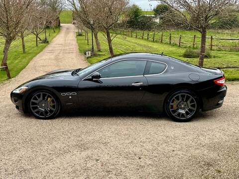 Maserati Granturismo 4.2 V8 Coupe 2dr Petrol Auto Euro 4 (405 ps) - U10003922