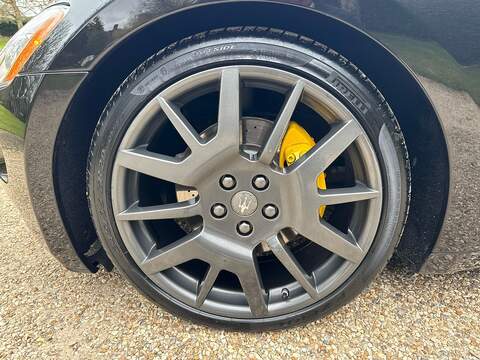 Maserati Granturismo 4.2 V8 Coupe 2dr Petrol Auto Euro 4 (405 ps) - U10003922