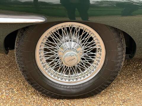 Jaguar E-Type E-Type  Convertible 0.0  Petrol - U10003927