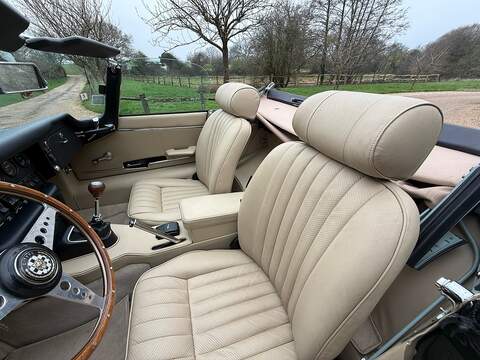 Jaguar E-Type E-Type  Convertible 0.0  Petrol - U10003927